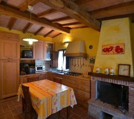 Fattoria La Pieve Alloggio per agriturismo *